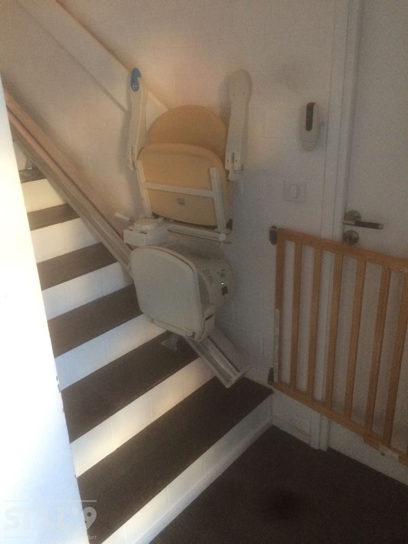 Acheter un fauteuil d'escalier droit vers Boulogne Billancourt 92