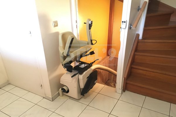 Mettre une chaise monte escalier à Boutigny sur Essonne 91