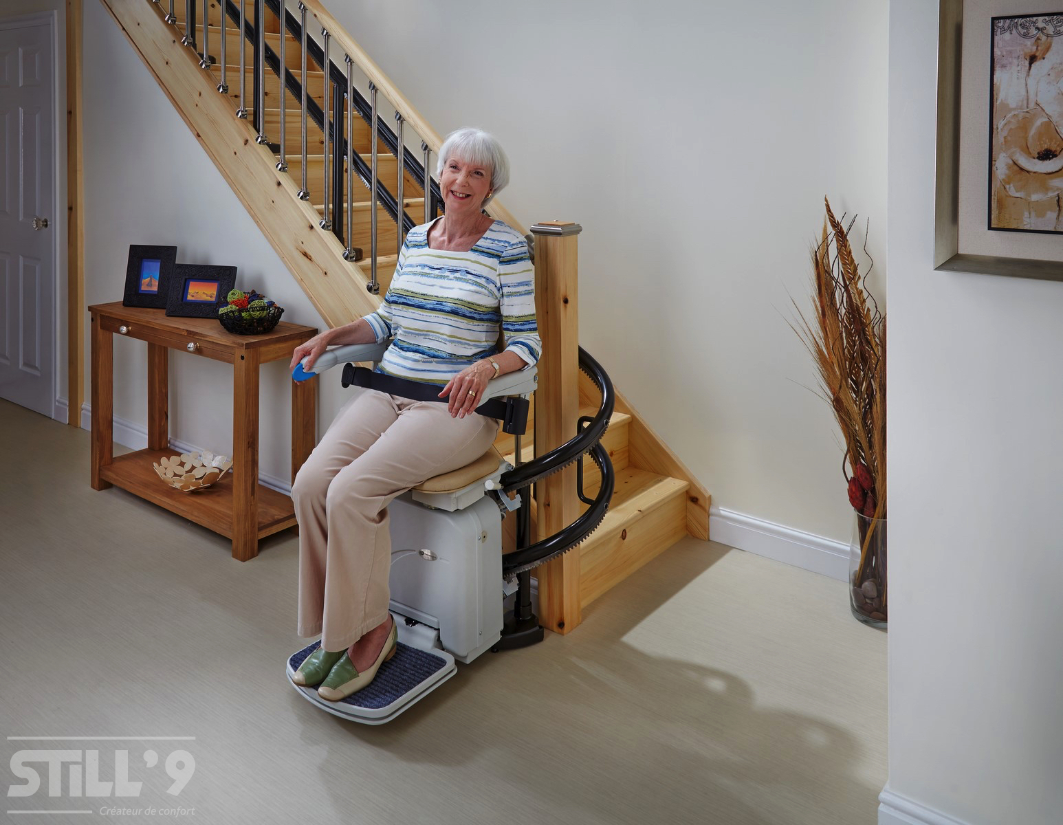 Vente de monte escaliers tournants double rails à côté de Antony 92