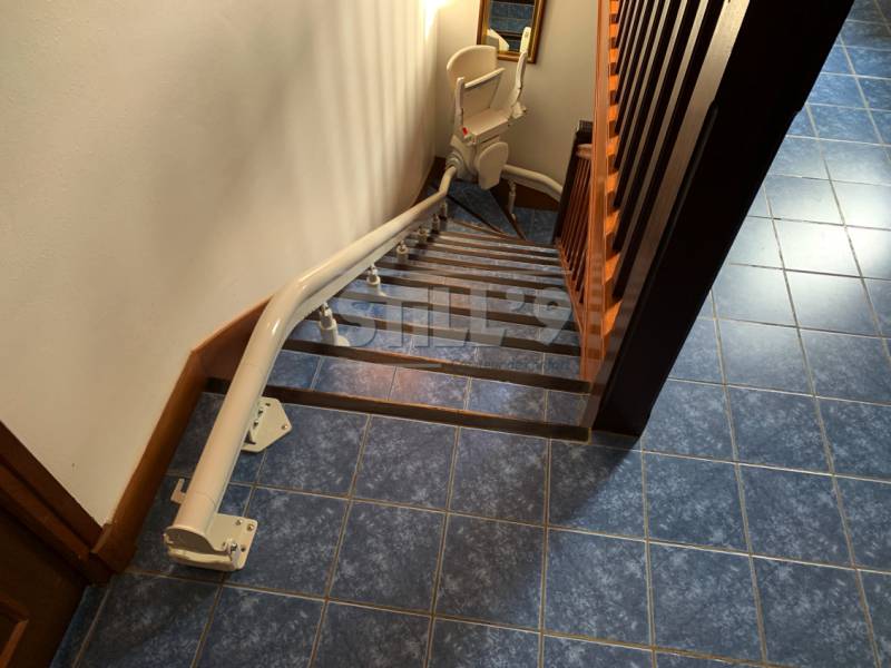 Installer un siège monte-escalier avec virage en Seine et Marne 77