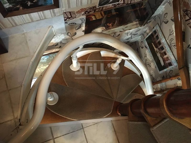 Réalisation d'un fauteuil d'escalier intérieur proche du département Val de Marne 94