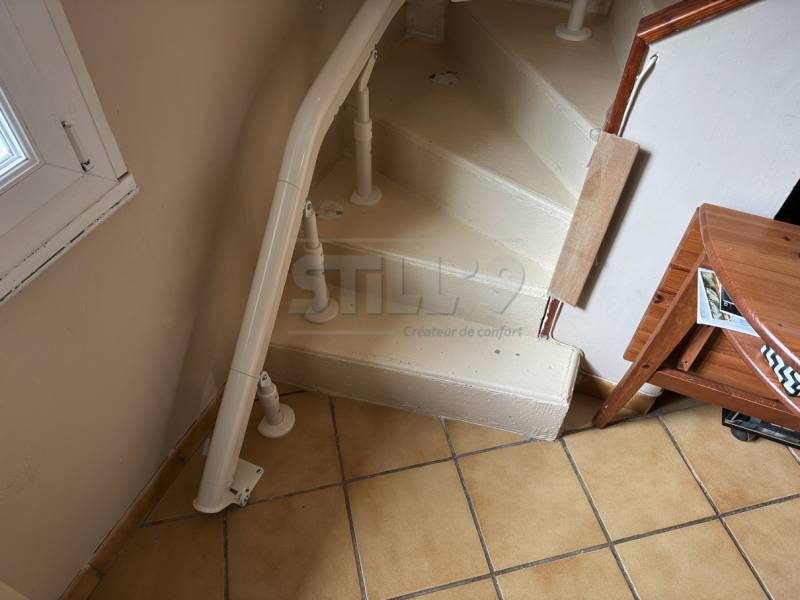 Remplacer un siège élévateur intérieur électrique proche de Arpajon 91