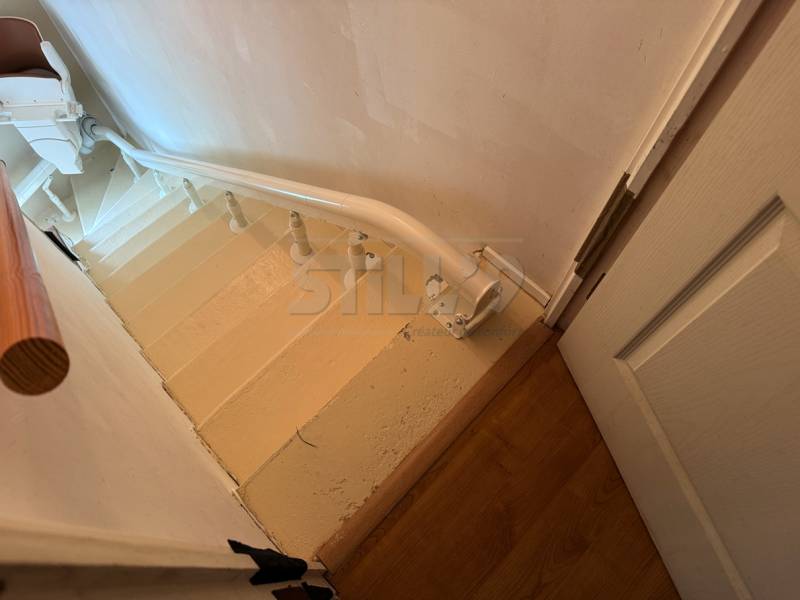 Remplacer un fauteuil monte escalier électrique intérieur dans le département de l'Essonne