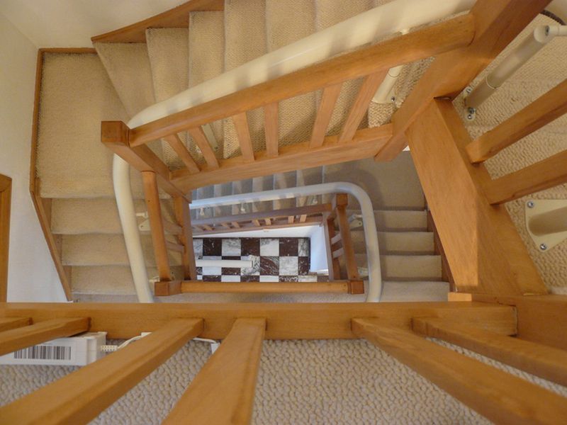 Installateur de chaise escalier électrique à côté de Vanves 92.